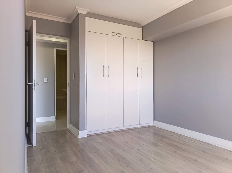 2 Bedroom Property for Sale in Zonnebloem Western Cape